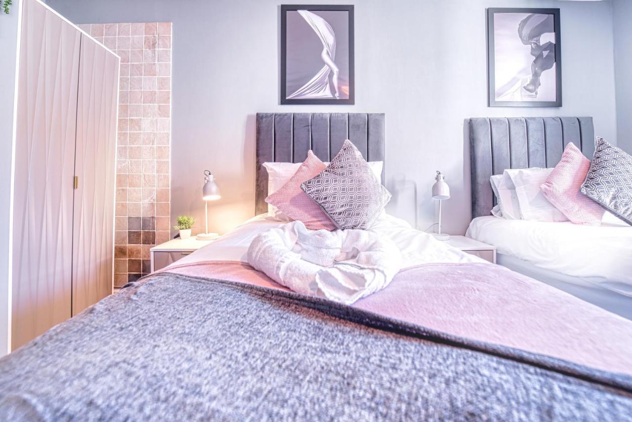 The Stylish Gem Of Bath - Football Table - Sleeps 10 Esterno foto