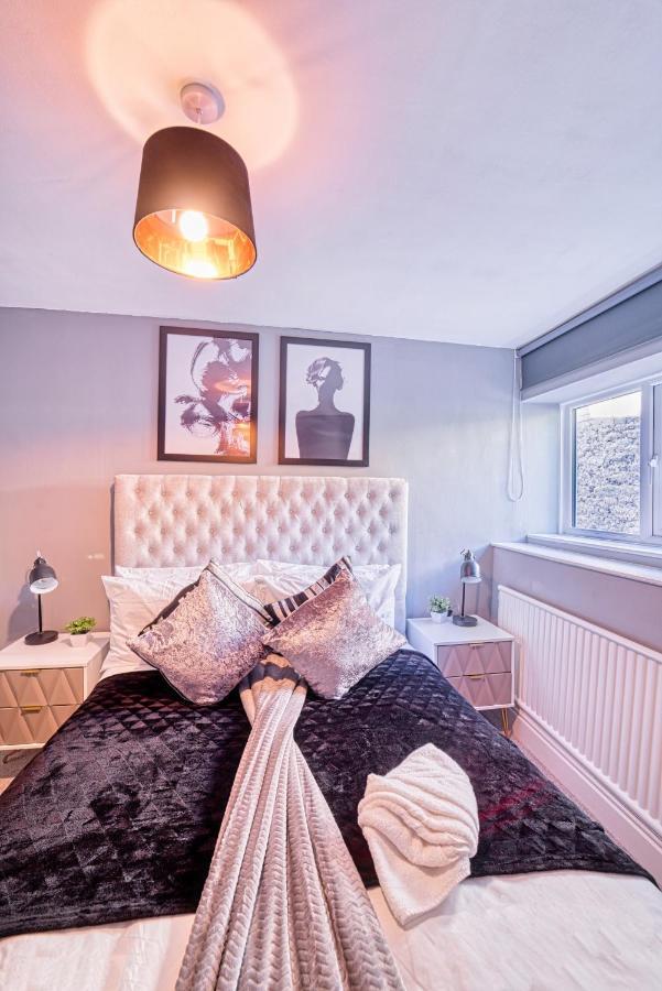 The Stylish Gem Of Bath - Football Table - Sleeps 10 Esterno foto
